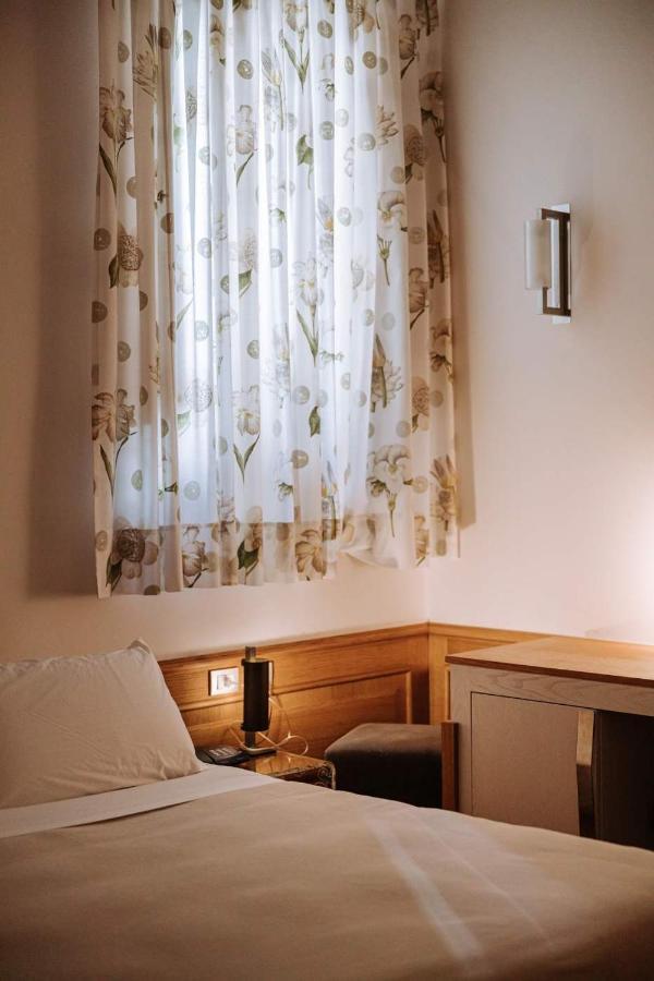 ホテル Santa Rosa Relais ノーチ エクステリア 写真