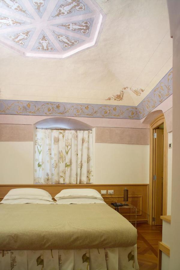 ホテル Santa Rosa Relais ノーチ エクステリア 写真